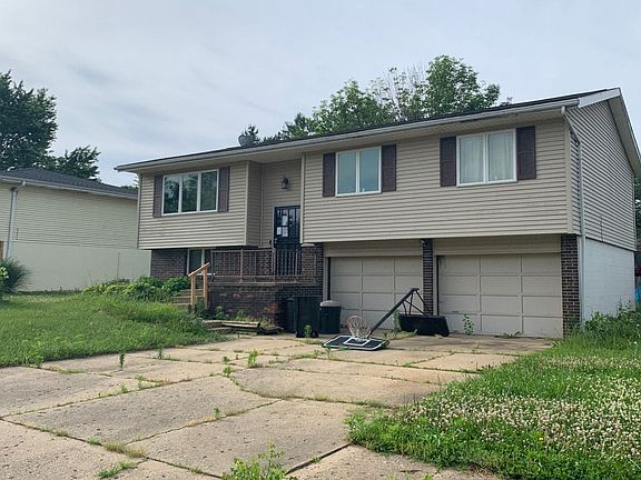 2nd image of 1320 W Pine St