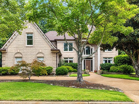 2nd image of 2176 Gallina Cir