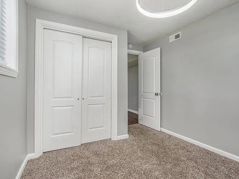 4119 Mission Rd #7 — Photo 22