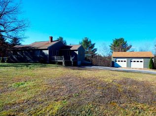 162 Killock Pond Rd, Hollis Center, ME 04042