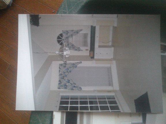 eatin kitchen w/out furnitur