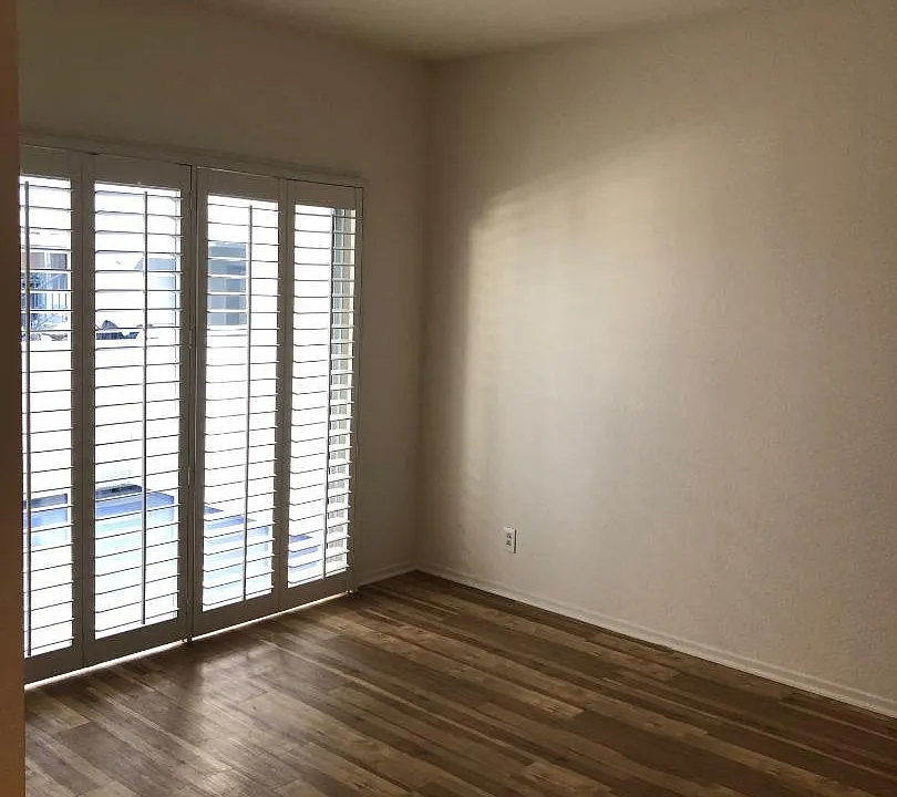 Living room to deck