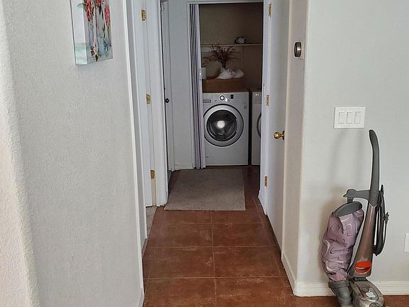 4th image of 1804 W Mission Harbor Ln