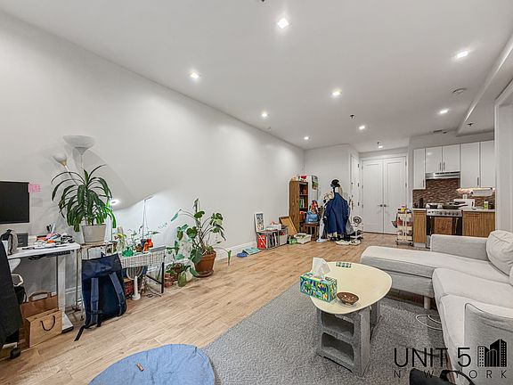 3rd image of 345 Eldert St APT 2