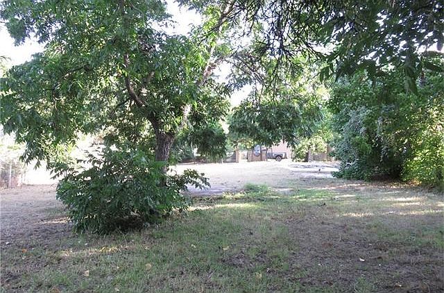 Large lot over 9069 in sqft