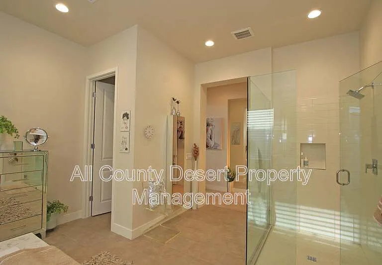 74565 Tesla Dr — Photo 24
