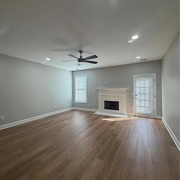6035 Bayrose Cir — Photo 4