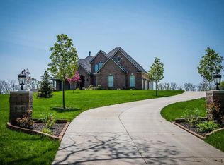 805 Simon Rd, Huntertown, IN 46748