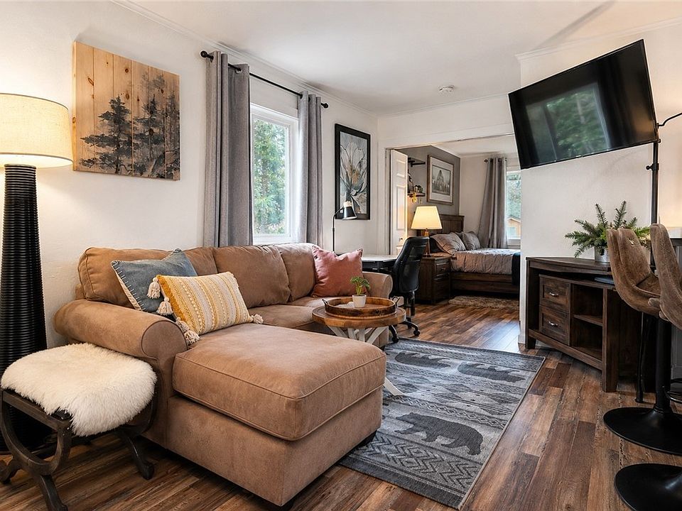 1st image of 872 Tanager St #42