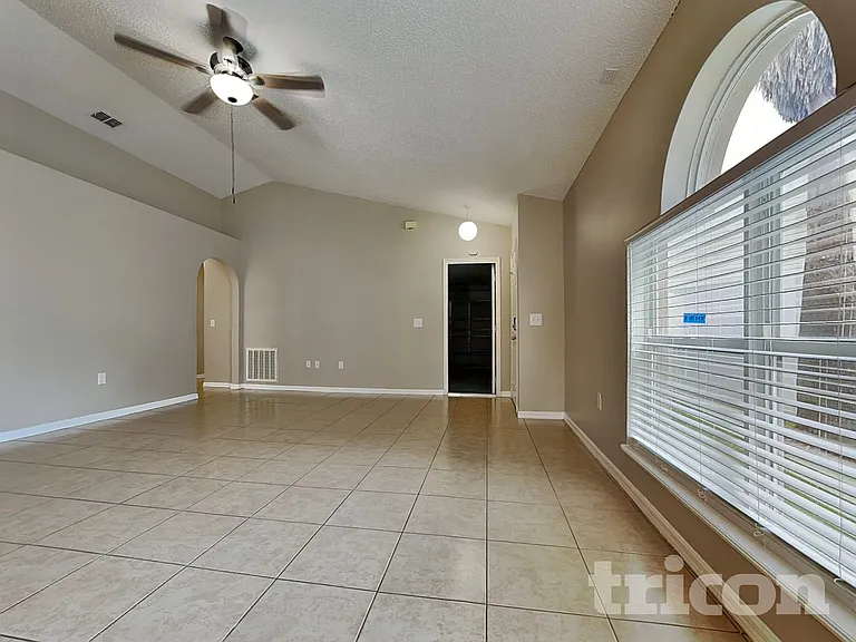 11621 Ivy Flower Loop — Photo 3