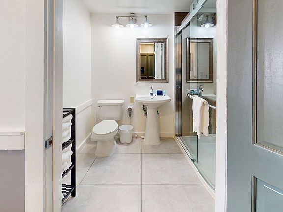 5th image of 206 Rimfire Ldg