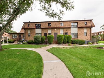 401 N Oaks Blvd, North Brunswick, NJ, 08902