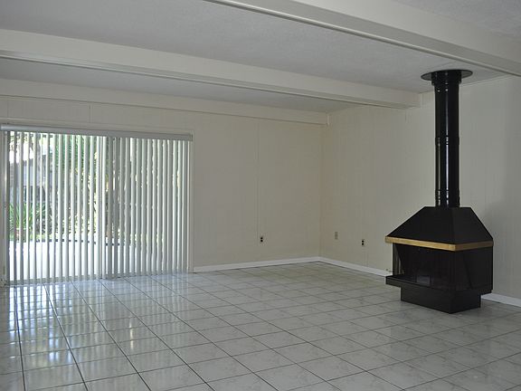 5th image of 7985 SW 168th St