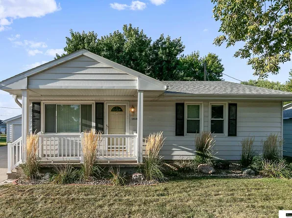 1418 W 11th St, Fremont, NE 68025
