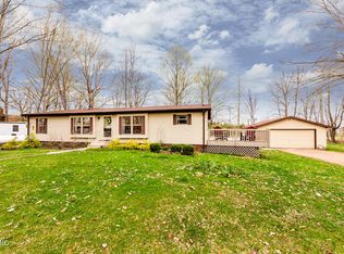 65758 North St, Bangor, MI 49013
