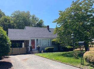 16 Allen Rd, Peabody, MA 01960