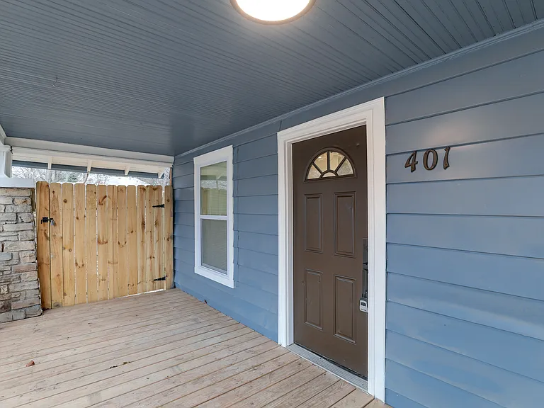 401 N Madison Ave — Photo 13
