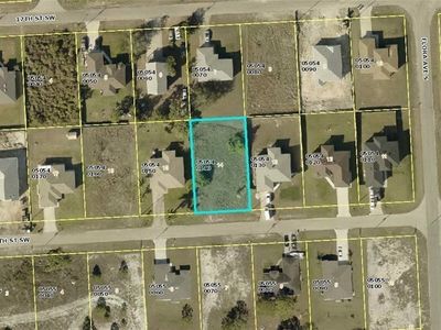 2806 18th St SW, Lehigh Acres, FL, 33976