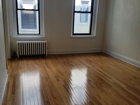 3rd image of 4309 47th Ave #5B