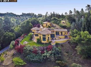 5 Valley View Ln, Orinda, CA 94563
