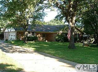 921 Madison Sq, Corsicana, TX 75110