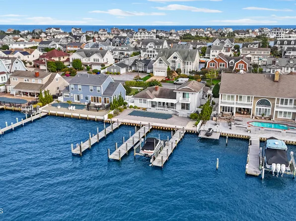 233 Curtis Point Drive, Mantoloking, NJ 08738