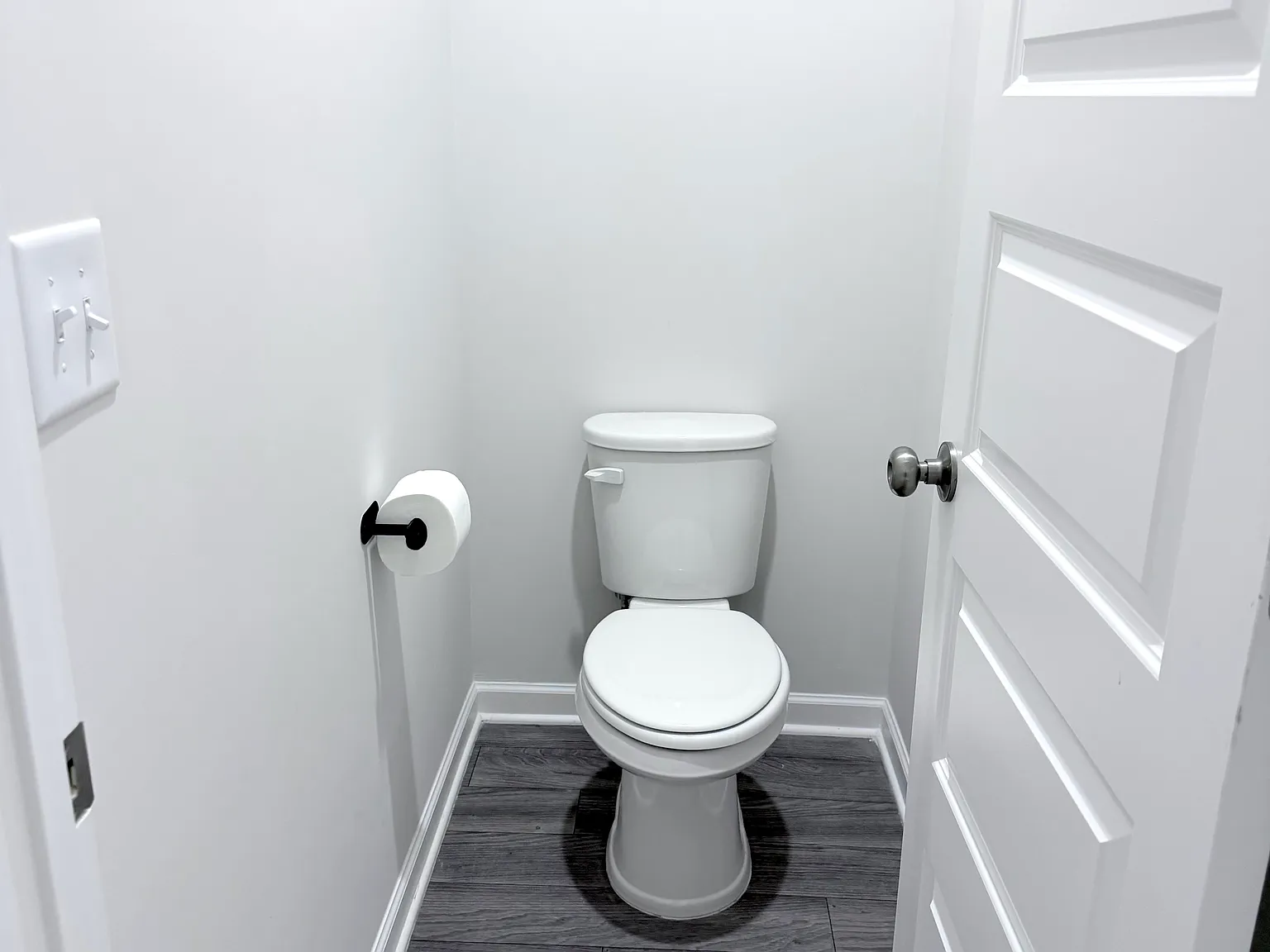 4 bed, 2053 sqft, $2,700 — Photo 3
