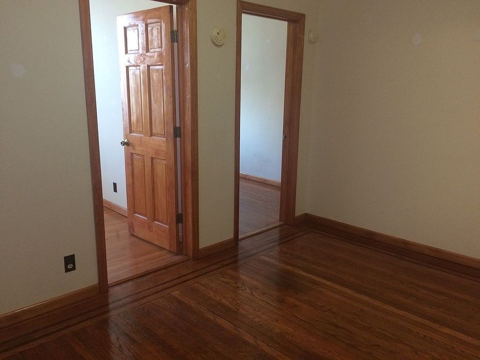 1st image of 23-15 31st Ave #3R