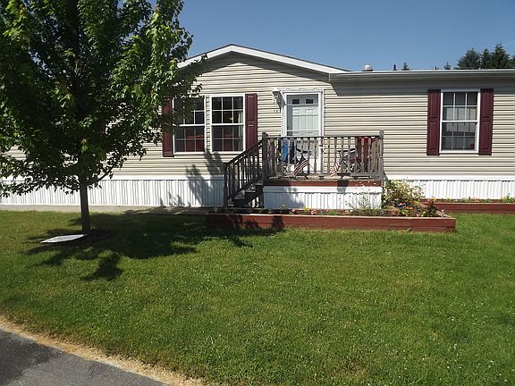 5th image of 13 Kendall Dr