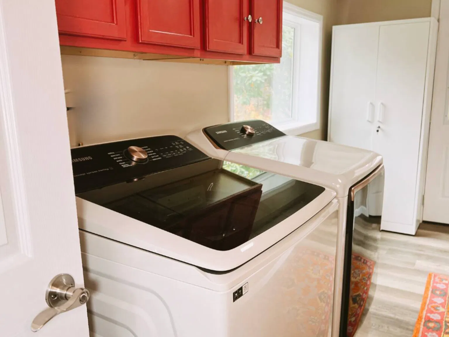 2 bed, 1120 sqft, $2,300 — Photo 3