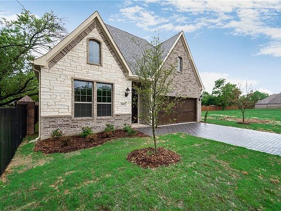5th image of 713 Brookstone Ct