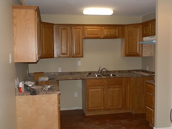 4th image of 1300 Tony Dr