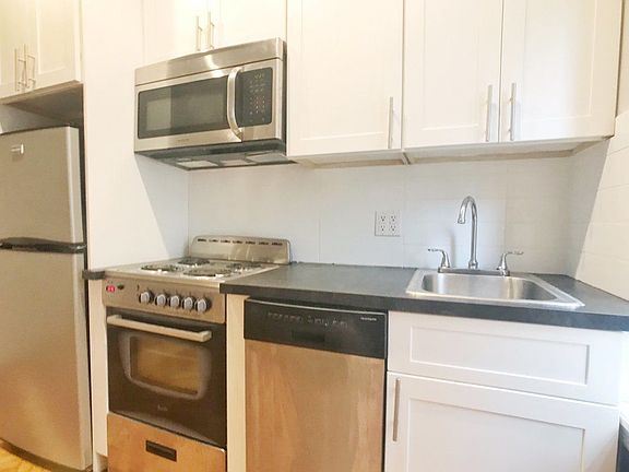 4th image of 610 W 174th St APT 4F