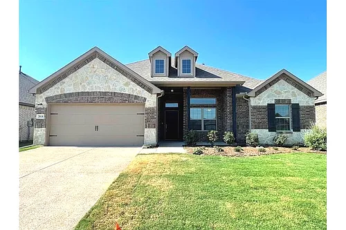 2818 Diamondback Dr Photo 1