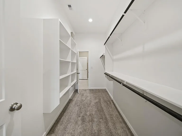 1547 Crystal Stream Dr — Photo 22