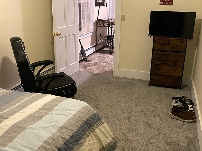 131 Lincoln St #2 — Photo 5