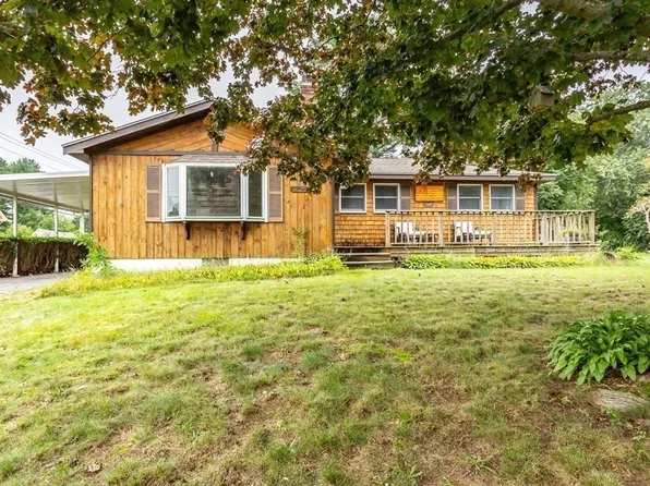 111 Fremont St, Taunton, MA 02780