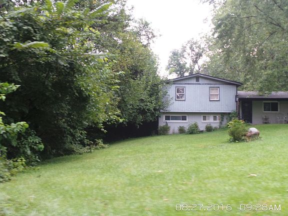 3rd image of 4525 Wycombe Ln