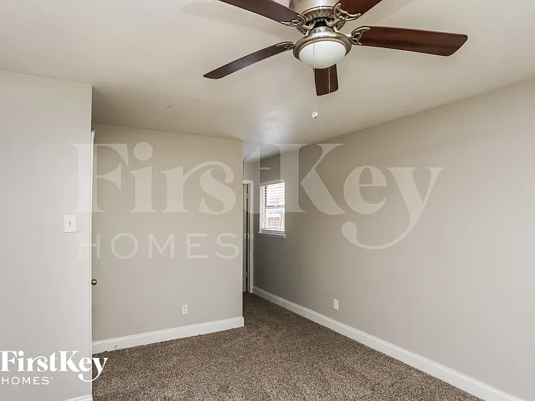 6418 Briar Knoll Dr — Photo 8