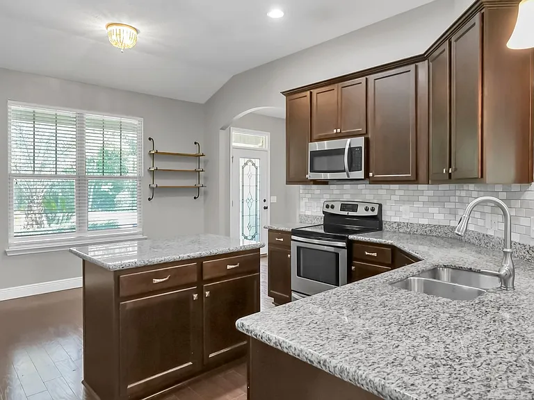 2676 New Haven Blvd — Photo 21