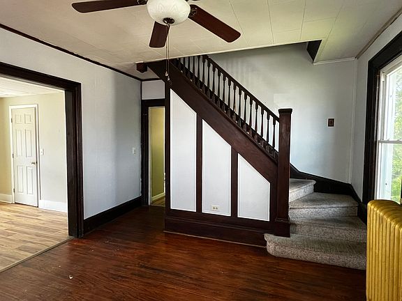 2nd image of 240 Liberty St