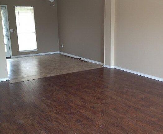 3rd image of 19 Kirkcauldy Dr