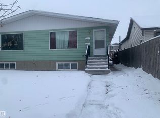 11813 55th St NW, Edmonton, AB T5W3P7