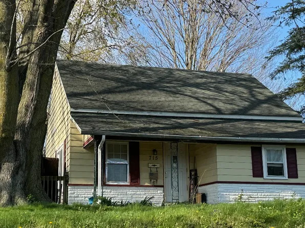 715 E Sherman St, Marion, IN 46952
