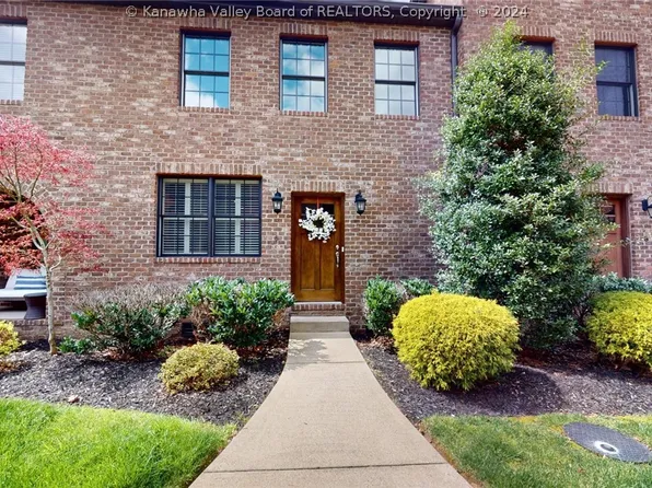 6 Hala Ln, Barboursville, WV 25504