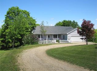 18938 Chicken Ridge Rd, Richland Center, WI 53581