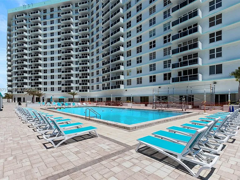 3725 S Ocean Dr #921 — Photo 24