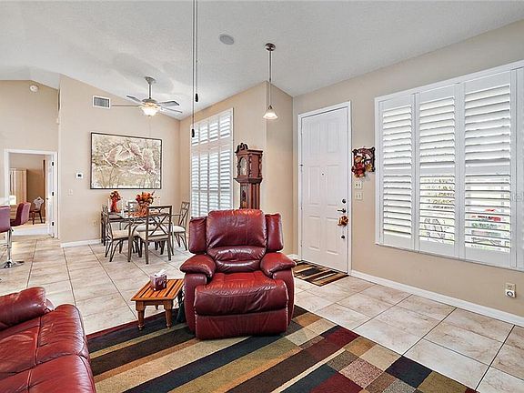 5th image of 3709 Park Green Ct