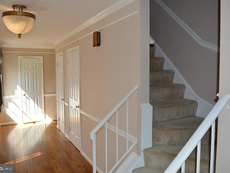 16853 Capon Tree Ln — Photo 2