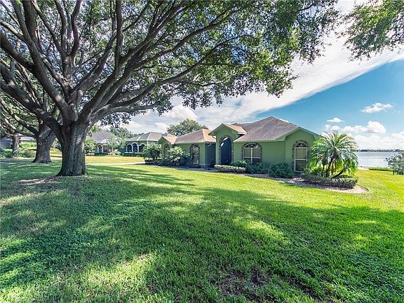 3rd image of 4948 Juliana Reserve Dr